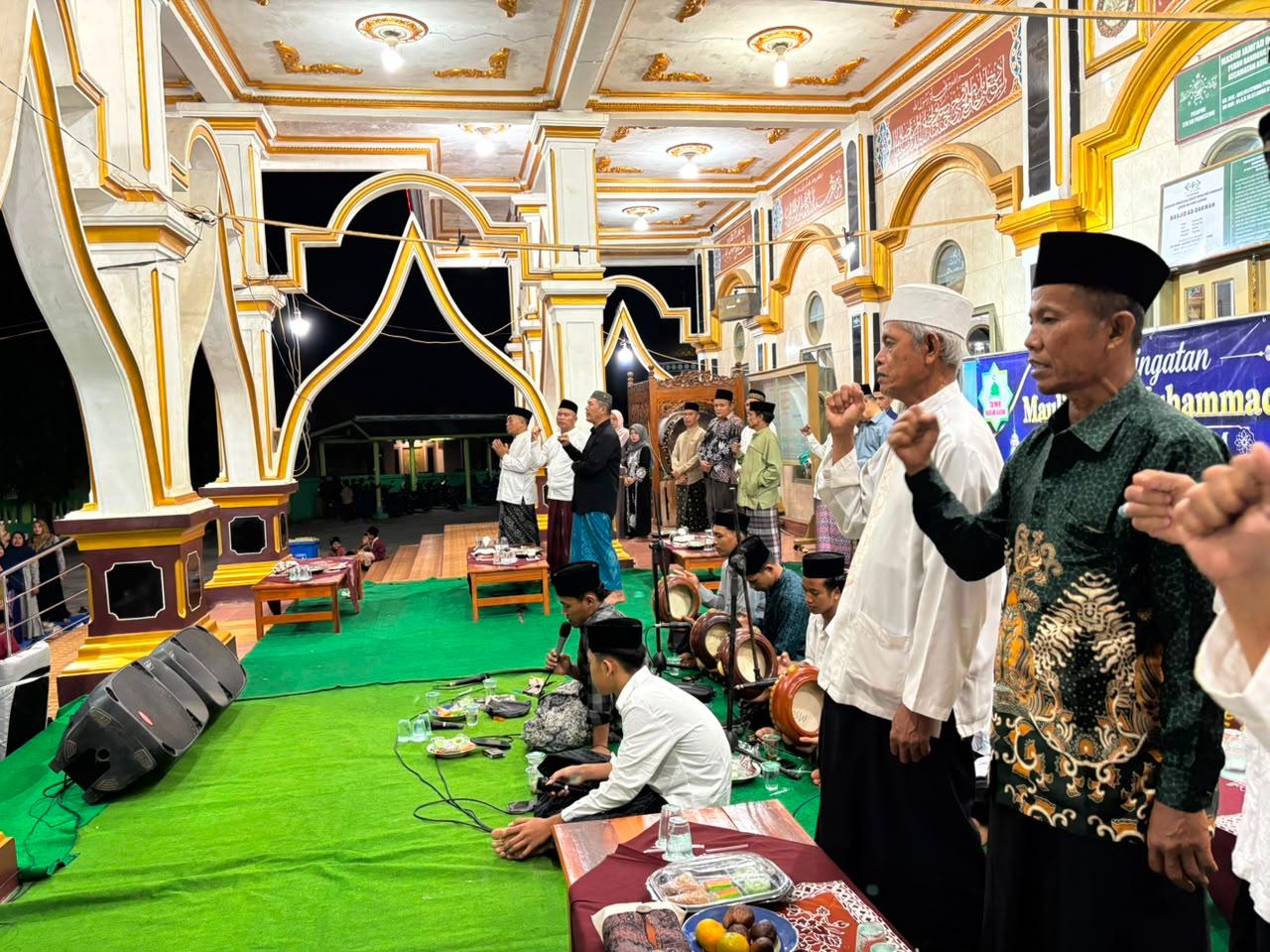 Maulid Nabi Muhammad SAW dan Sholawat Rutinan